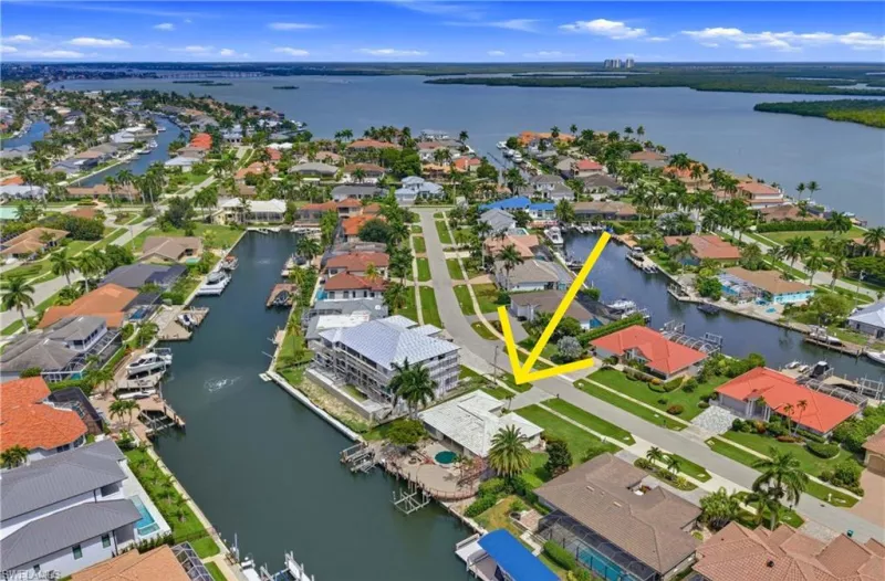 MARCO ISLAND