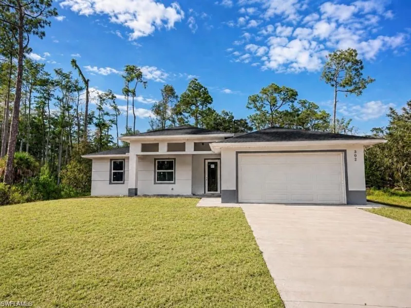 LEHIGH ACRES
