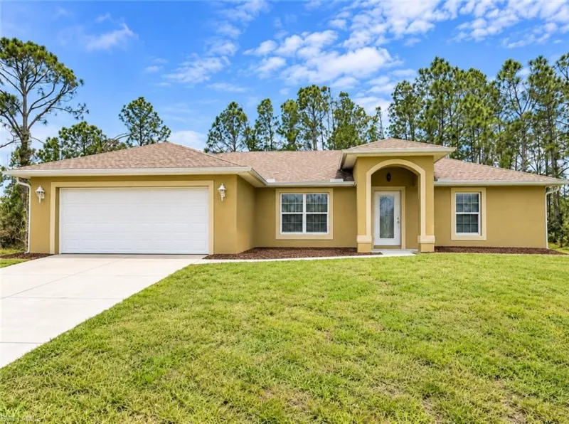 LEHIGH ACRES