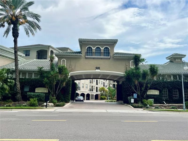 TAMPA