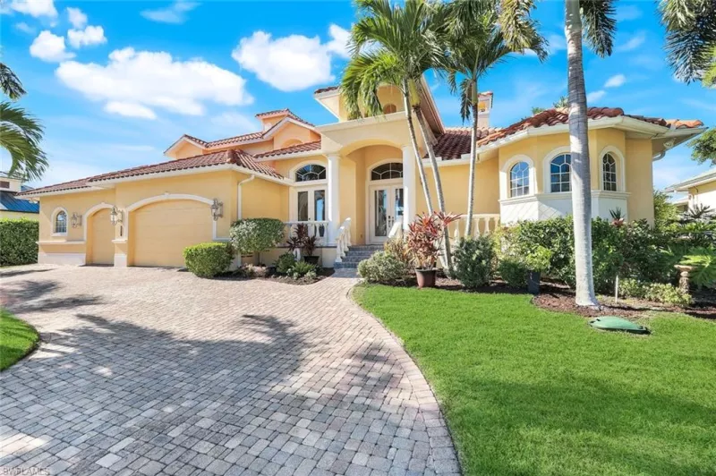 MARCO ISLAND