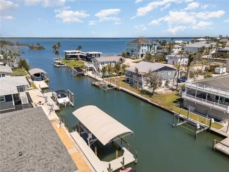 FORT MYERS BEACH
