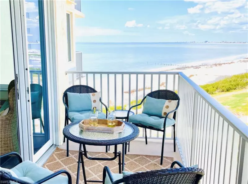 FORT MYERS BEACH