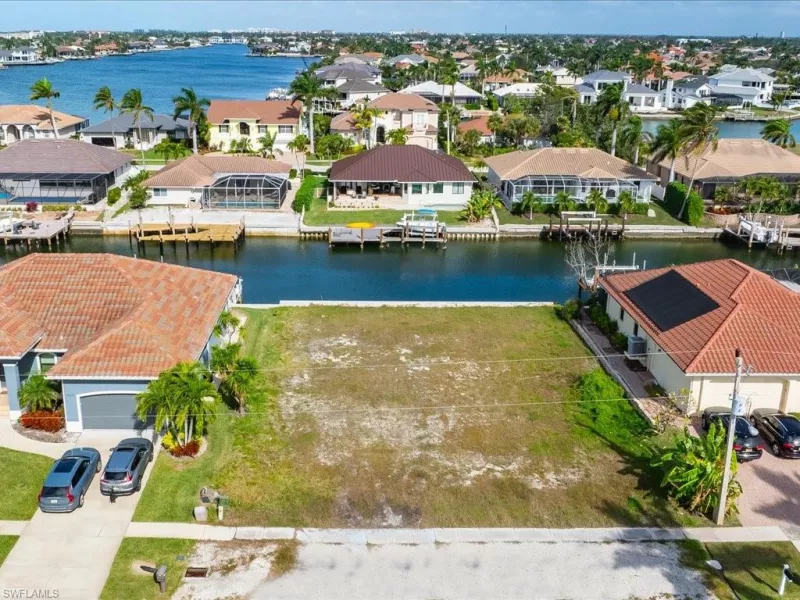 MARCO ISLAND