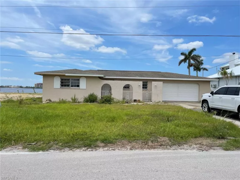 CAPE CORAL