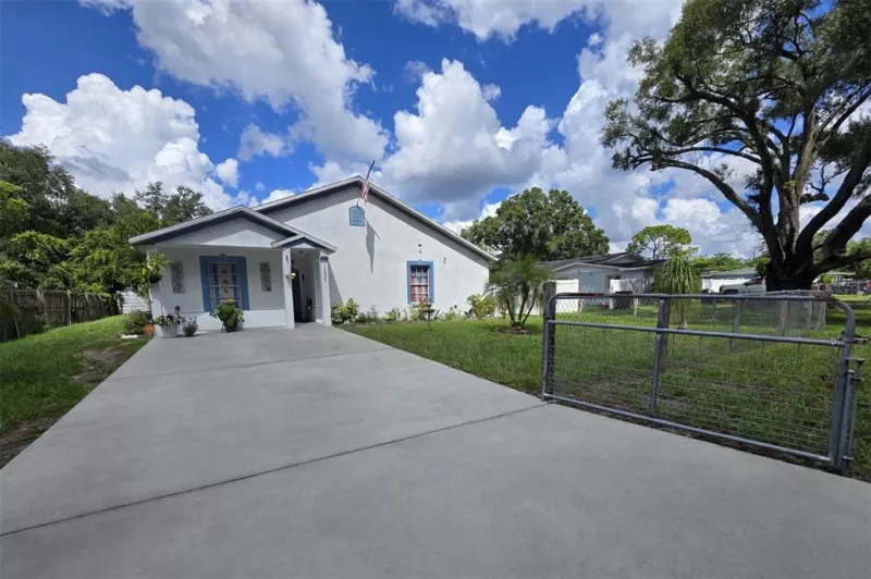 TAMPA