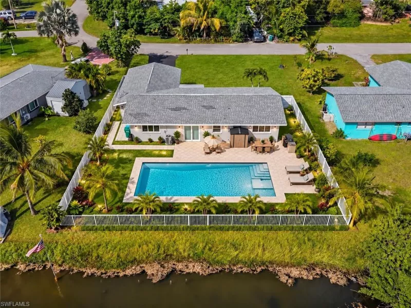 CAPE CORAL