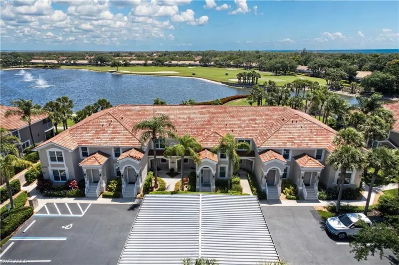 ESTERO