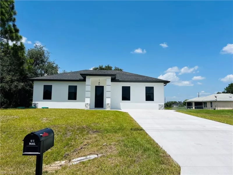 LEHIGH ACRES