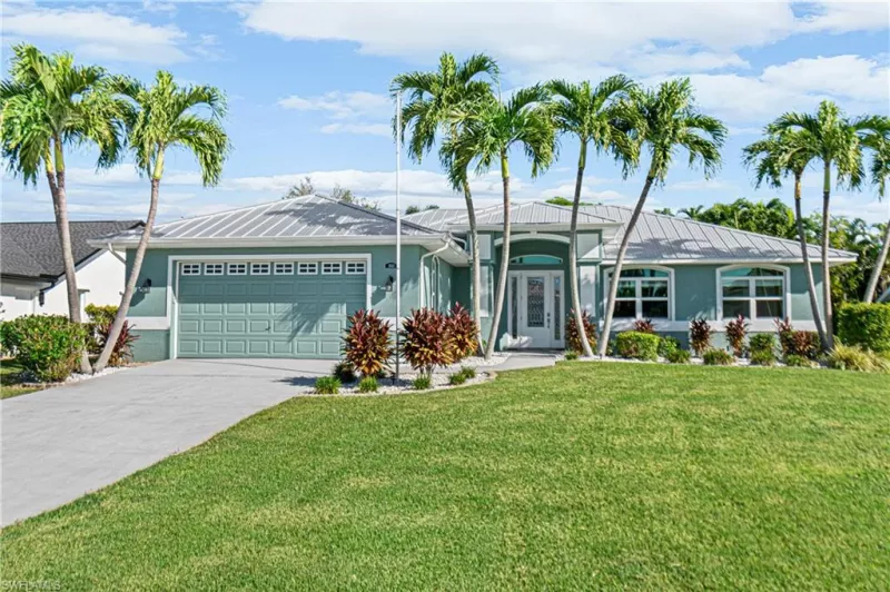 CAPE CORAL