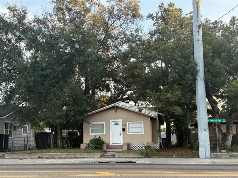 TAMPA