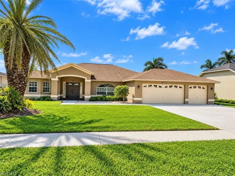 LEHIGH ACRES