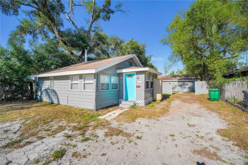 TAMPA