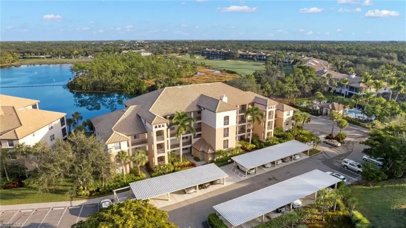 ESTERO