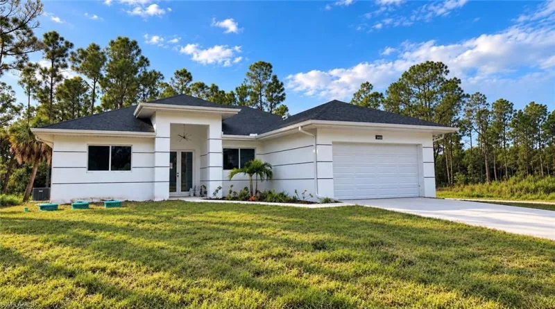 LEHIGH ACRES