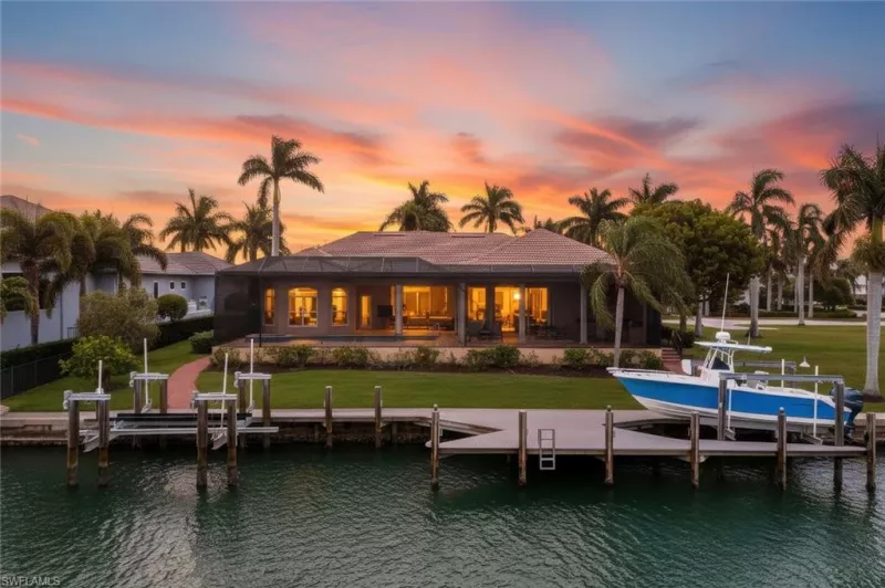 MARCO ISLAND